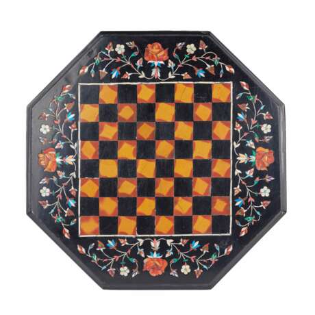 A mosaic chessboard of natural stone Marble 20th century - photo 2