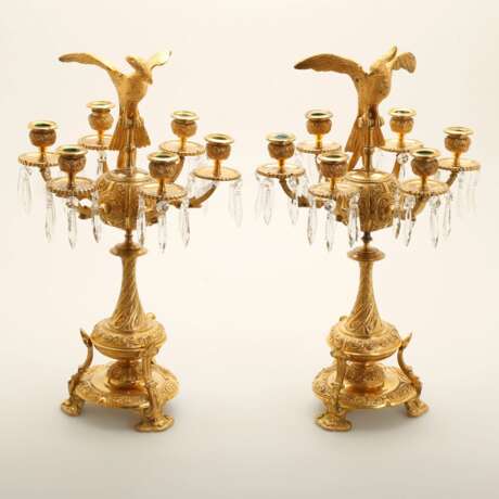 Paire de candelabres &agrave; figures d`oiseaux de paradis. Vergoldete Bronze 19th century - Foto 4