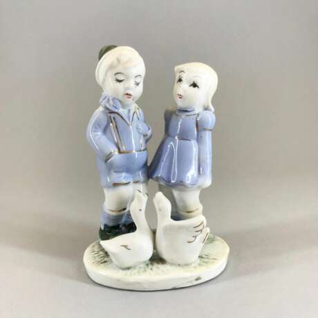 Porcelain figurine Children with geese Porzellan 20th century - Foto 1