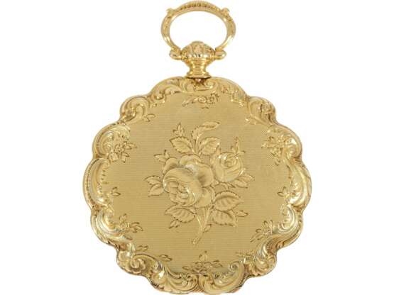 Taschenuhr/Anhängeuhr: prächtige Damenuhr mit geschweiftem Gehäuse und äußerst hochwertiger Gehäuse-Gravur, Golay-Leresche No.3914, Genf um 1840 - Foto 3