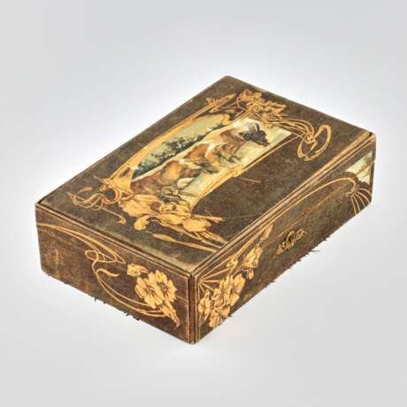 Art Nouveau style box. Hand Painted Early 20th century - photo 2