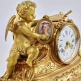 Mantel clock Allegories of Painting of gilded bronze 1920 Hand Painted Neorococo At the turn of 19th -20th century - photo 8