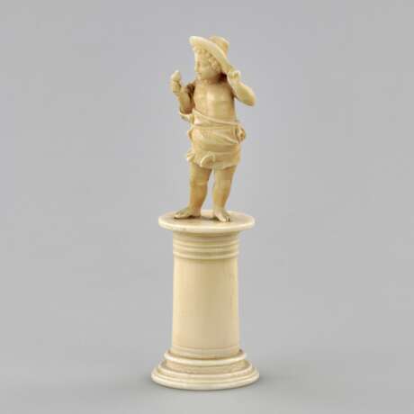 Carved ivory figurine of a boy with a bird 1800s. Bone Rococo 19th century - photo 5