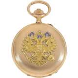 Taschenuhr: hervorragend erhaltene, mehrfarbige goldene und emaillierte Prunksavonette, vermutlich Präsent-Uhr des russischen Zaren, Pavel Buhre No. 41974, ca. 1900 - photo 2