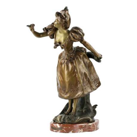 Figurine fran&ccedil;aise en metal bronze sur socle en marbre. Joyeuses vacances. Marbre At the turn of 19th -20th century - photo 1