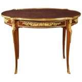 Table basse ovale de style Louis XVI mod&egrave;le Adam Weisweiler. France 19&egrave;me si&egrave;cle Bronze doré 19th century - photo 1