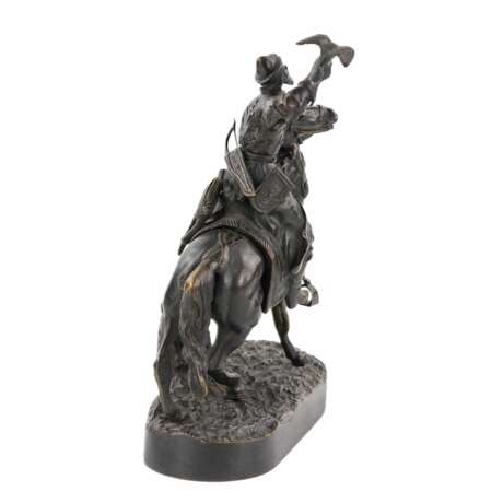 Sculpture en bronze du Fauconnier du Tsar. Mod&egrave;le E. Lancer. RUSSIE Bronze realism Early 20th century - Foto 3