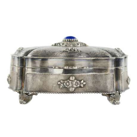Итальянская серебряная шкатулка для украшений барочной формы. Серебро 800 Chinoiserie 20th century г. - фото 2