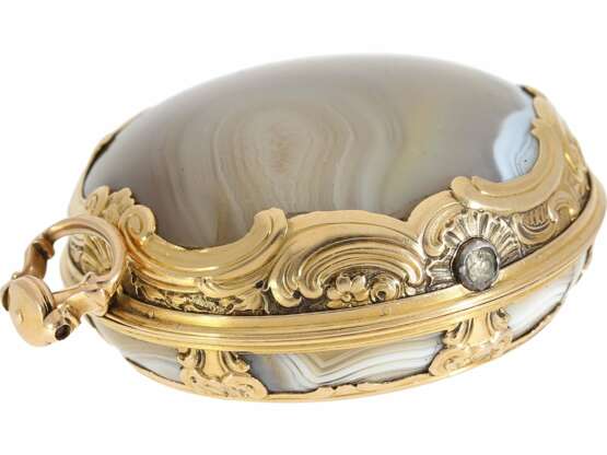 Taschenuhr: exquisite englische Taschenuhr mit Gold/Achat-Gehäuse im Stil von Louis XV, signiert Tupman London No. 1966, ca.1800 - Foto 2