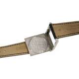 Armbanduhr: hochfeine, ganz frühe Art déco Herrenuhr in Platin, Patek Philippe No. 805536, ca. 1925/26 - photo 3