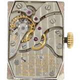 Armbanduhr: sehr seltene Patek Philippe Herrenuhr aus dem Jahr 1944, gesuchte Referenz 1450, sog. "TOP HAT", mit Stammbuchauszug und PP Etui - photo 6