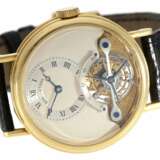 Armbanduhr: außergewöhnliche und sehr hochwertige 18K Gold Herrenarmbanduhr "Breguet Tourbillon Ref.3350 BA 12 286", No.225 E, aus dem Jahr 1993, mit Box & Papieren - Foto 2