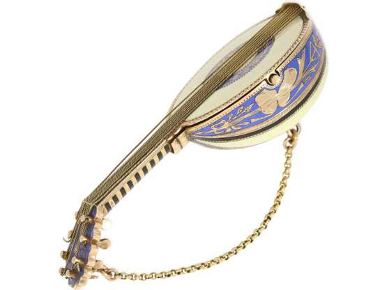 Anhängeuhr/Formuhr: Gold/Emaille-Formuhr von herausragender Qualität, die "Neapolitanische Mandoline", Paris 1830, vgl. Sammlung Sandberg S.446-447 - photo 6