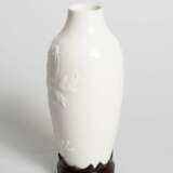 Blanc-de-Chine Vase - photo 3