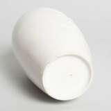 Blanc-de-Chine Vase - photo 6