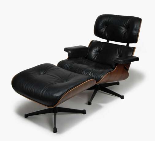 Charles & Ray Eames, Lounge Chair "670" mit Ottoman "671" - фото 1