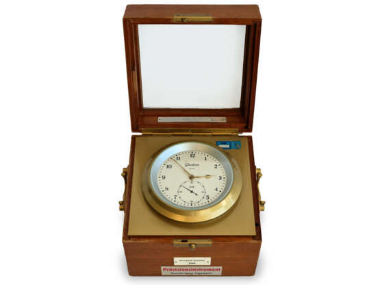 Marinechronometer: seltenes Glashütter Chronometer, VEB Glashütter Uhrenbetriebe Glashütte/Sa., Kaliber 71 Quarz - Marinechronometer, 1975-1990 - фото 2