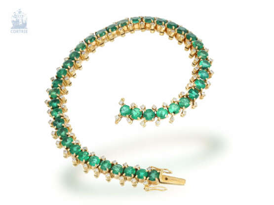 Armband: hochwertige, dekorative Goldschmiedearbeit mit Smaragd/Brillant-Besatz, ca. 7,5ct Smaragde, 18K Gold - фото 2