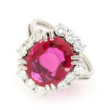 Ring: sehr schöner, hochwertiger vintage Rubin/Brillant-Blütenring - Foto 1