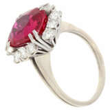 Ring: sehr schöner, hochwertiger vintage Rubin/Brillant-Blütenring - photo 2