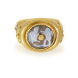 Ring: sehr seltener, schwerer, antiker Ring mit Steinkamee, vermutlich 18. Jahrhundert. - Foto 2