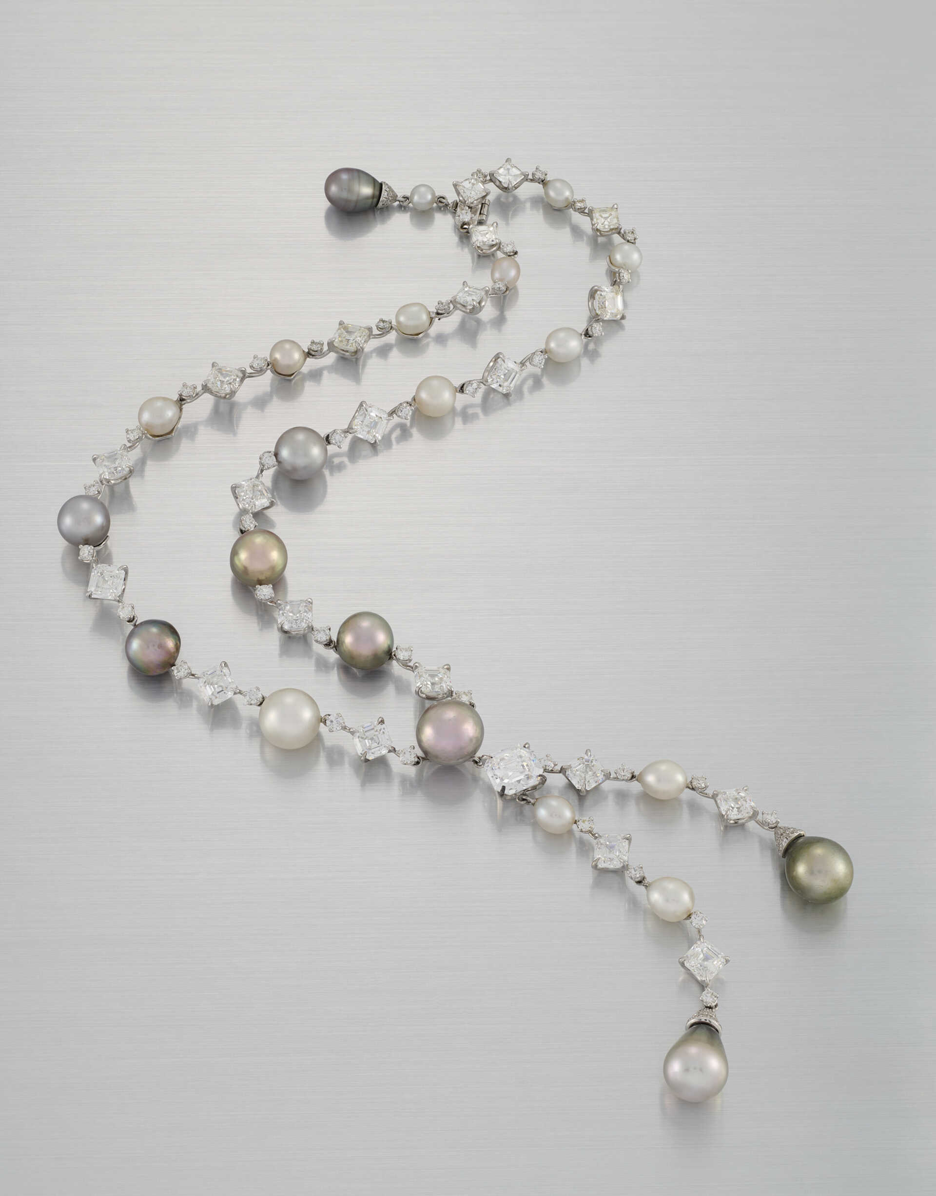 NATURAL PEARL AND DIAMOND LAVALLIÈRE NECKLACE