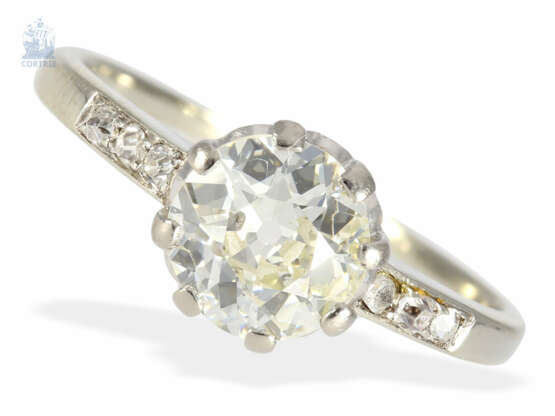 Ring: feiner und hochwertiger antiker Damenring mit großem Altschliff-Diamant, ca. 1,35ct - Foto 3