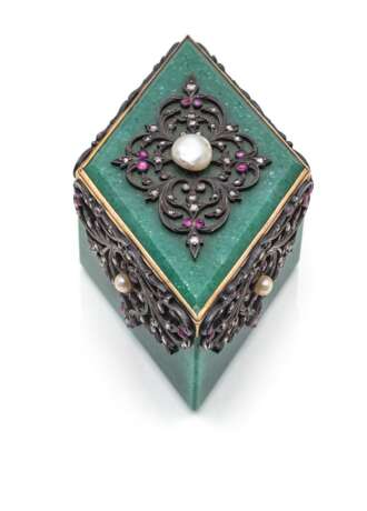 Feinste Juwelendose im höfischen Stil des 18. Jahrhunderts - photo 2
