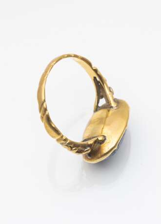 Ring mit Saphir-Cabochon - фото 2