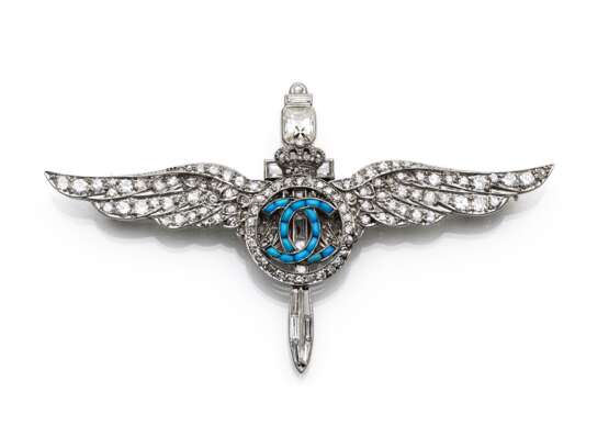 Art Deco Ordensbrosche in Form eines Adlers mit Monogramm CC - Foto 1