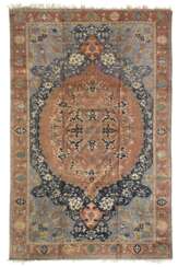 Teppich mit antiker Ushak-Musterung