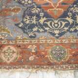 Teppich mit antiker Ushak-Musterung - photo 8