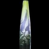 Vase mit Lupinendekor - photo 2