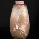 Große Vase mit Kastanienblüten - photo 1