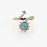 Ring mit Opal und Brillanten. Deutschland, 1960er - 1970er Jahre - фото 1