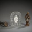 Glasintaglio, Miniaturfigur und Petschaft - Jetzt bei der Auktion