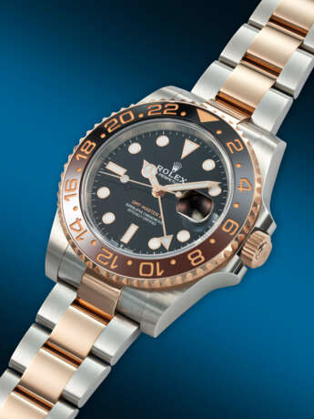 ROLEX, PINK GOLD AND STAINLESS STEEL DUAL TIME ‘GMT-MASTER II’, REF. 126711CHNR - Foto 2