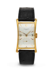 PATEK PHILIPPE, HIGHLY RARE AND DESIRABLE YELLOW GOLD WRISTWATCH, 'HOUR GLASS', REF. 1593