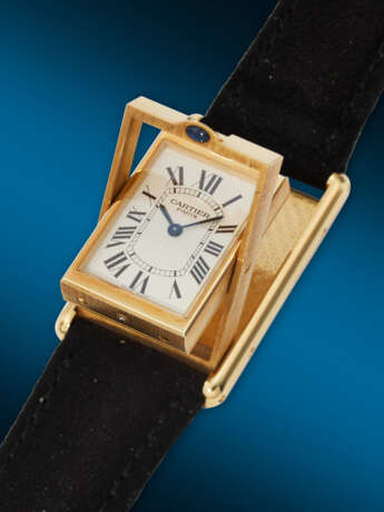 CARTIER, YELLOW GOLD 'MILLENIUM BASCULANTE', WITH REVERSIBLE CASE, NO. 156/365, REF. 2391 - photo 2