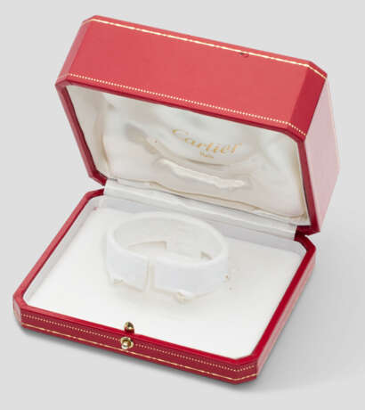 CARTIER, YELLOW GOLD 'MILLENIUM BASCULANTE', WITH REVERSIBLE CASE, NO. 156/365, REF. 2391 - photo 5