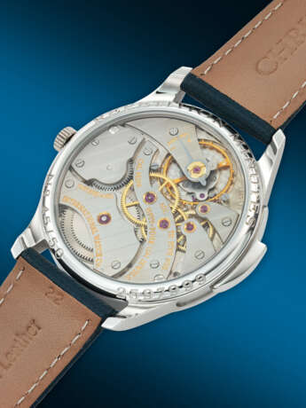 IWC, VERY RARE LIMITED EDITION PLATINUM MINUTE REPEATING 'PORTUGIESER', REF. IW5240-004 - Foto 3