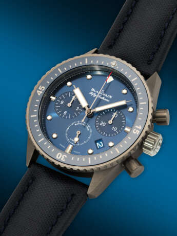 BLANCPAIN, CERAMIC LIMITED EDITION FLYBACK CHRONOGRAPH 'FIFTY FATHOMS BATHYSCAPHE OCEAN COMMITMENT', REF. 5200 0240 O52A - Foto 2