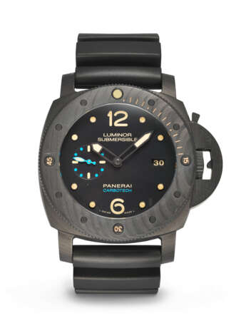 PANERAI, CARBON FIBER AND TITANIUM LIMITED EDITION 'LUMINOR SUBMERSIBLE CARBOTECH™', REF. PAM00616 - фото 1