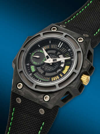 LINDE WERDELIN, LIGHTWEIGHT LIMITED EDITION SEMI-SKELETONIZED CARBON COMPOSITE AND CERAMIC 'SPIDOLITE II TECH GREEN', REF. A.SLTCCG II.1 - photo 2