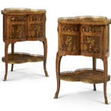 A PAIR OF LOUIS XV STYLE TULIPWOOD, AMARANTH, FRUITWOOD AND MARQUETRY OCCASIONAL TABLES - фото 1