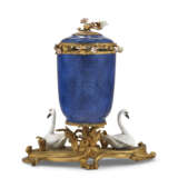 A LOUIS XV ORMOLU-MOUNTED, MEISSEN AND CHINESE PORCELAIN TABLE FOUNTAIN - Foto 4