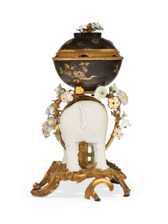 A LOUIS XV ORMOLU-MOUNTED, BLANC-DE-CHINE, FRENCH PORCELAIN AND JAPANESE LACQUER POTPOURRI VASE - photo 6