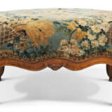 A LOUIS XV BEECHWOOD TABOURET - photo 3