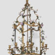 A FRENCH ORMOLU AND PORCELAIN FLOWER TWELVE-LIGHT LANTERN - Аукционные цены