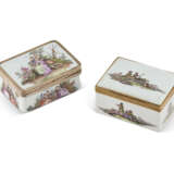 TWO GOLD-MOUNTED MEISSEN PORCELAIN SNUFF BOXES - Foto 1